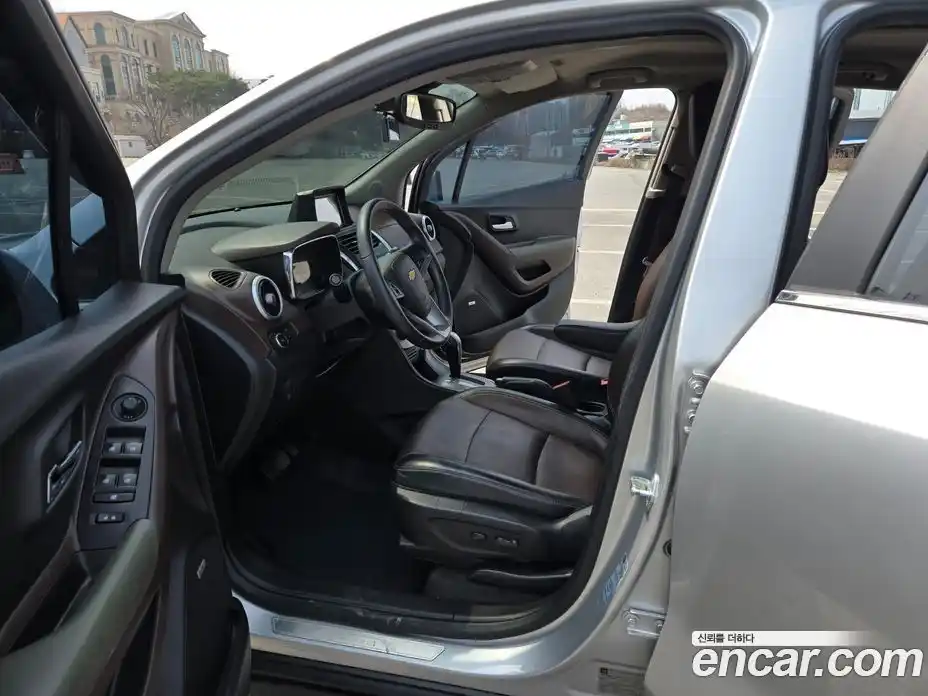 Chevrolet Trax 2016 1.4 Автомат в Москве № 1012758, фото 9