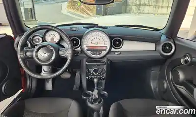 Mini Cooper Convertible 2011 1.6 гидро в Москве № 1014107, миниатюра 7