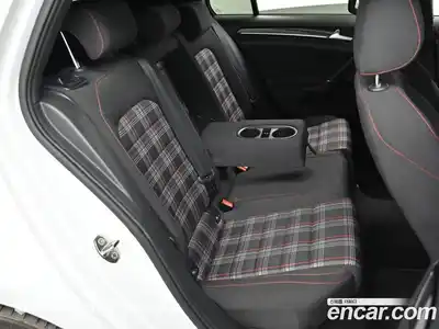 Volkswagen Golf 2016 2.0 гидро в Москве № 1014811, миниатюра 12