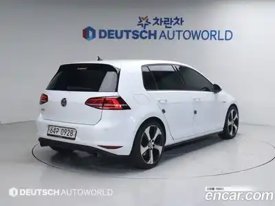 Volkswagen Golf 2016 2.0 гидро в Москве № 1014811, миниатюра 2