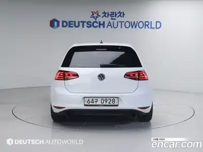 Volkswagen Golf 2016 2.0 гидро в Москве № 1014811, миниатюра 4