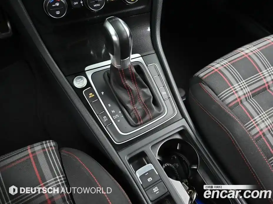Volkswagen Golf 2016 2.0 гидро в Москве № 1014811, фото 9