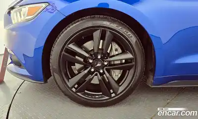 Ford Mustang 2017 2.3 гидро в Москве № 1015523, миниатюра 5