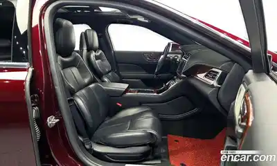 Lincoln Continental 2020 3.0 гидро в Москве № 1029814, миниатюра 11