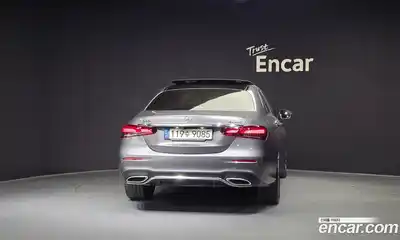 Mercedes-Benz E-Class 2021 2.0 гидро в Москве № 138342, миниатюра 4