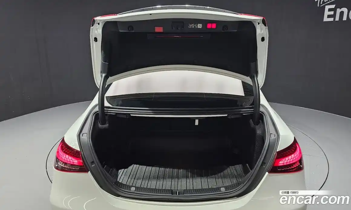 Mercedes-Benz E-Class 2023 2.0 гидро в Москве № 139773, фото 20