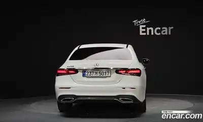Mercedes-Benz E-Class 2023 2.0 гидро в Москве № 139773, миниатюра 4