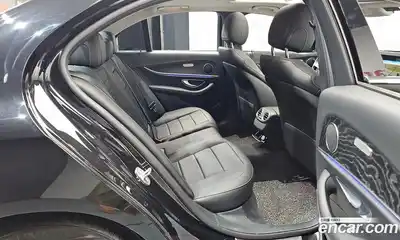 Mercedes-Benz E-Class 2017 2.0 гидро в Москве № 141636, миниатюра 12