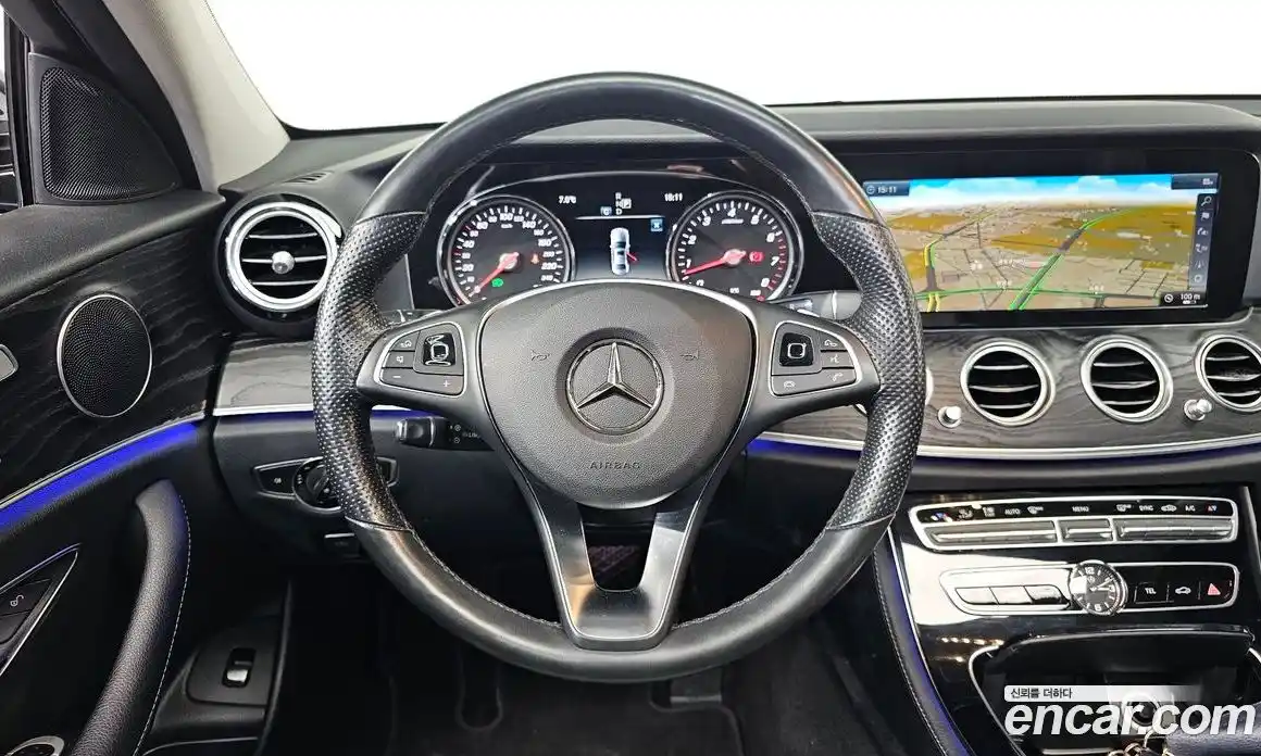 Mercedes-Benz E-Class 2017 2.0 гидро в Москве № 141636, фото 13