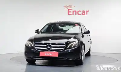 Mercedes-Benz E-Class 2017 2.0 гидро в Москве № 141636, миниатюра 3