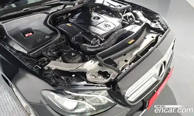 Mercedes-Benz E-Class 2017 2.0 гидро в Москве № 141636, миниатюра 6