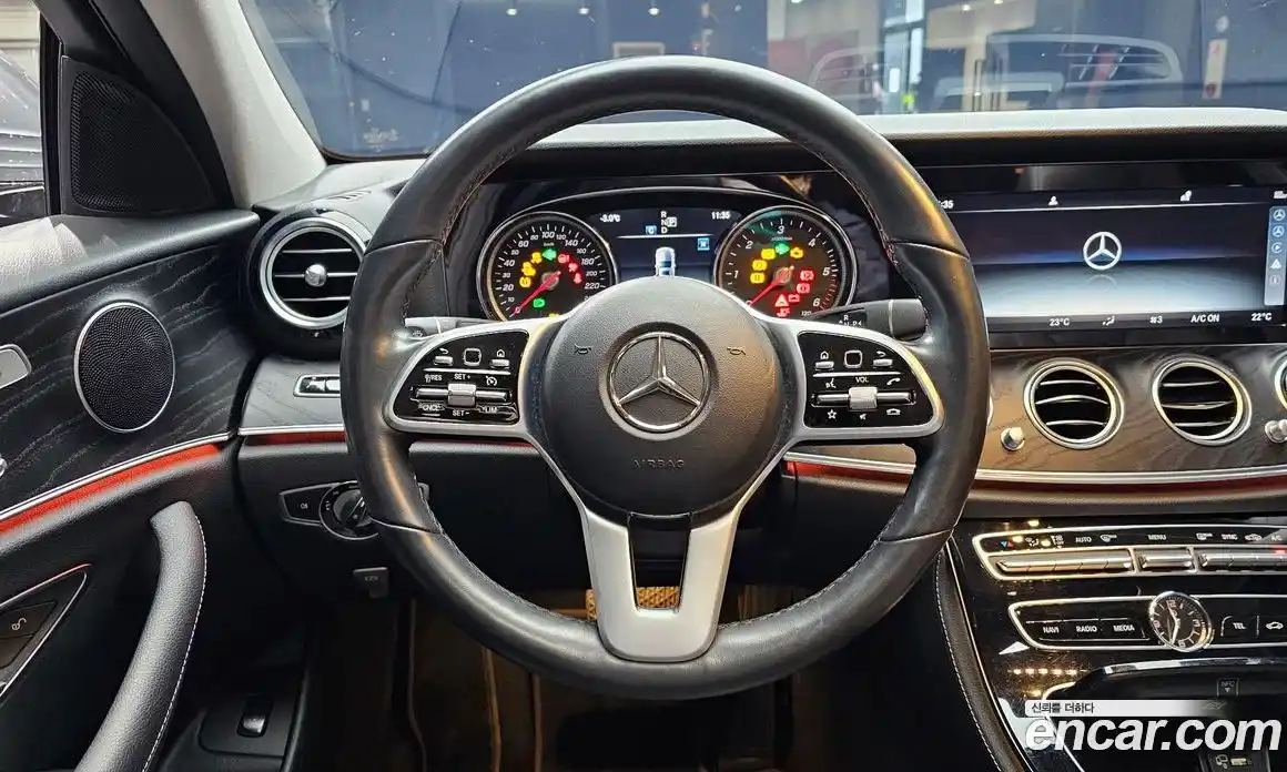 Mercedes-Benz E-Class 2019 1.9 гидро в Москве № 142679, фото 13