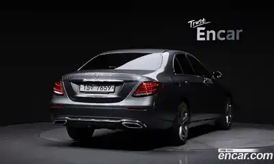 Mercedes-Benz E-Class 2019 1.9 гидро в Москве № 142679, миниатюра 2