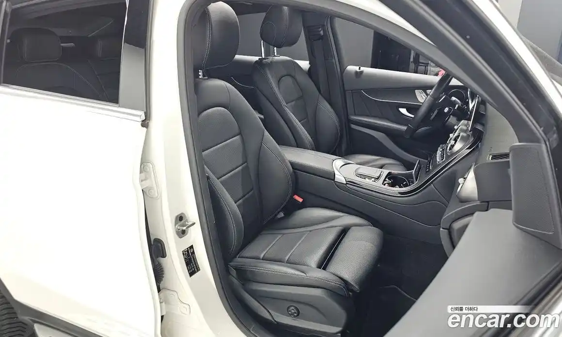 Mercedes-Benz GLC-Class 2021 2.0 гидро в Москве № 142835, фото 10