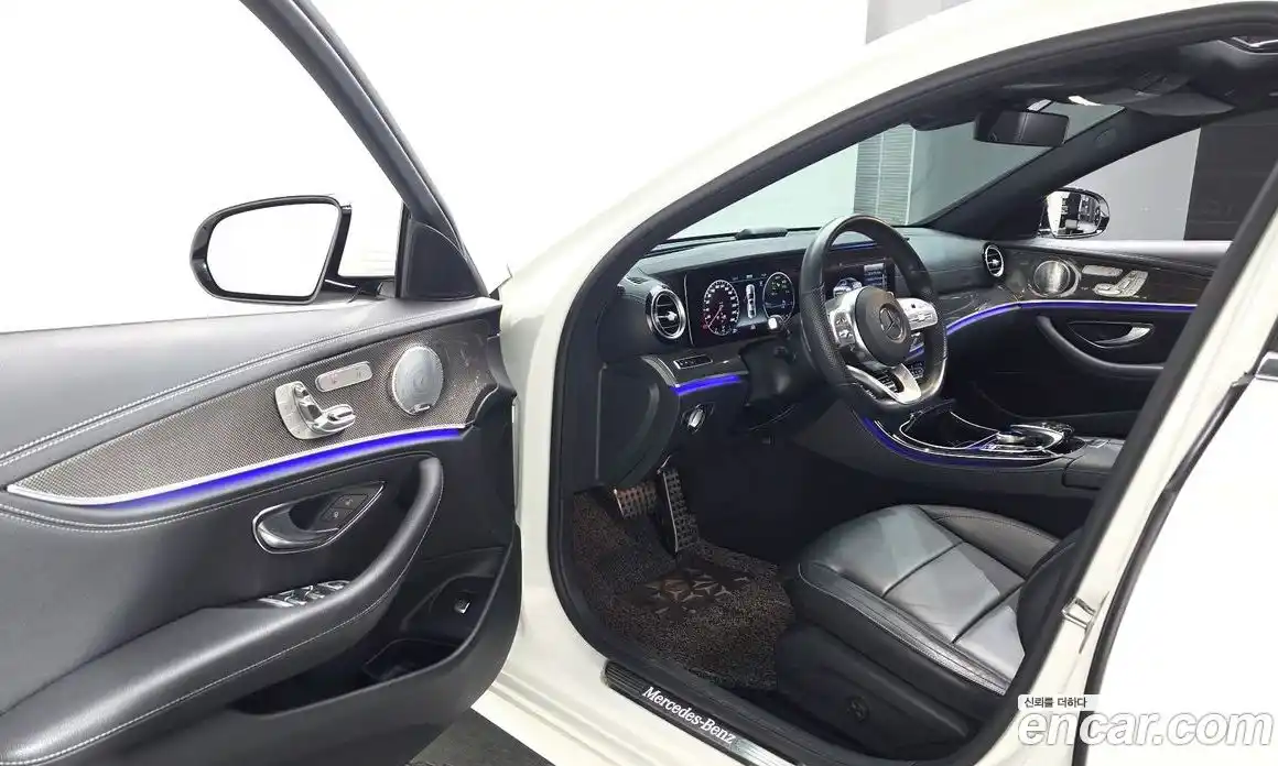 Mercedes-Benz E-Class 2019 2.0 гидро в Москве, фото 12