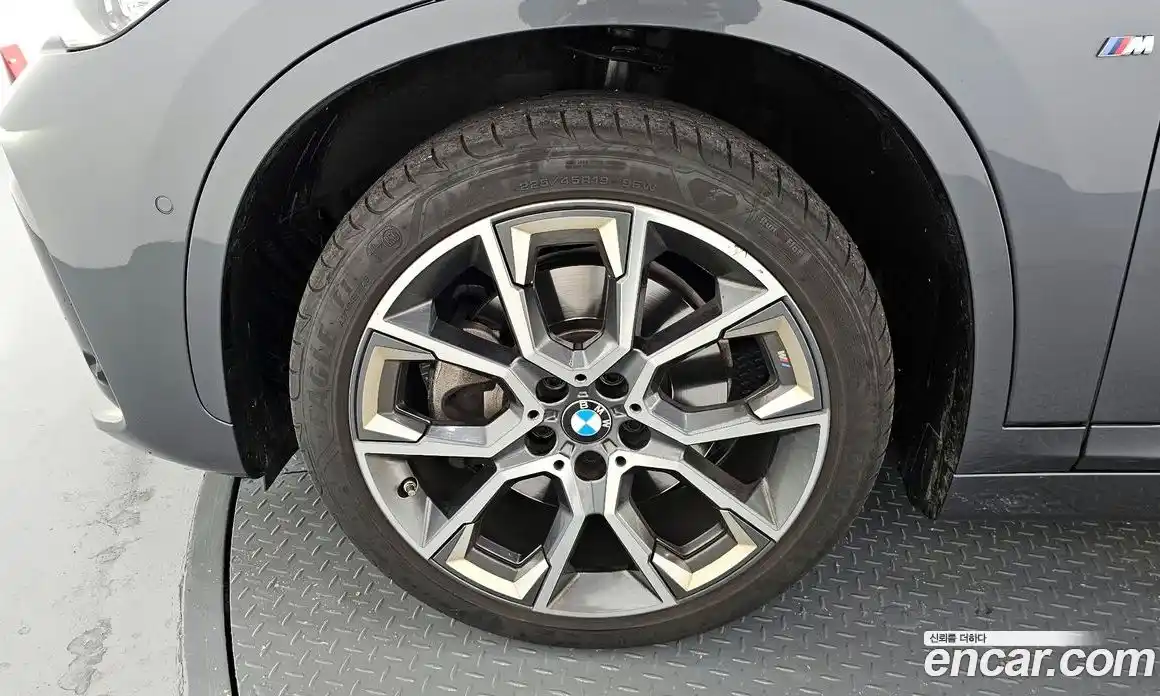 BMW X1 2022 2.0 гидро в Москве № 154993, фото 5