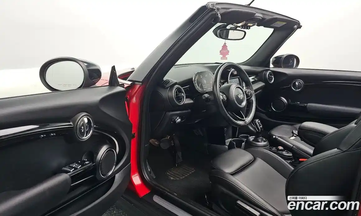 Mini Cooper Convertible 2021 1.5 гидро в Москве № 158952, фото 11