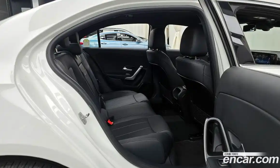 Mercedes-Benz A-Class 2025 2.0 гидро в Москве № 159962, фото 12