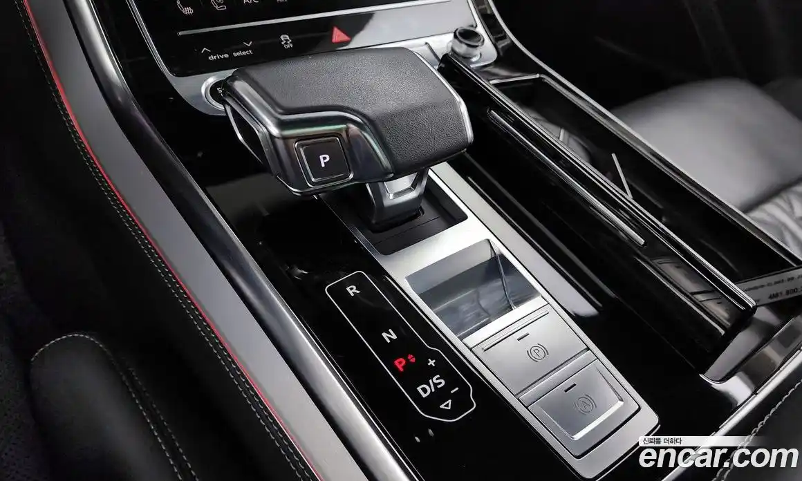 Audi Q7 2023 3.0 гидро в Москве № 162891, фото 9