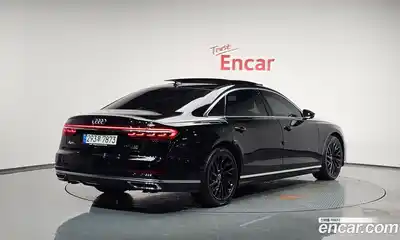 Audi A8, 2021