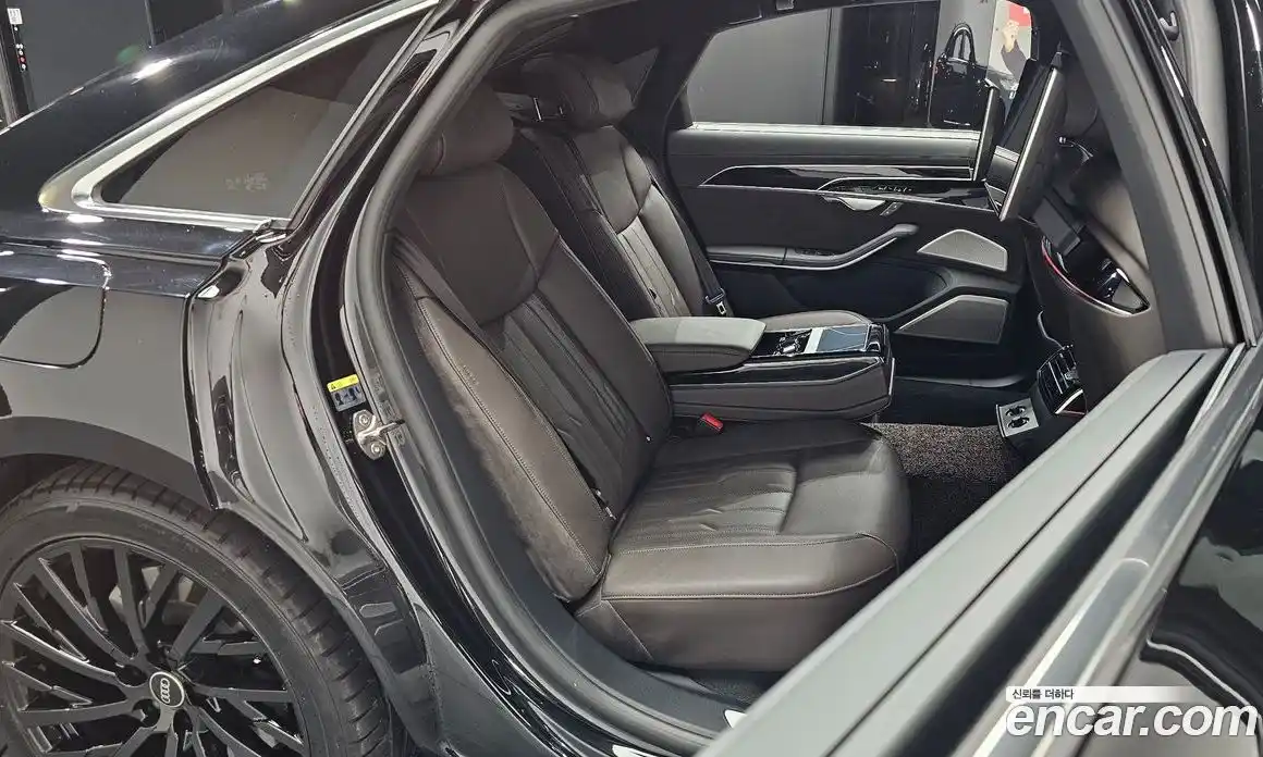 Audi A8 2021 3.0 гидро в Москве № 162960, фото 11