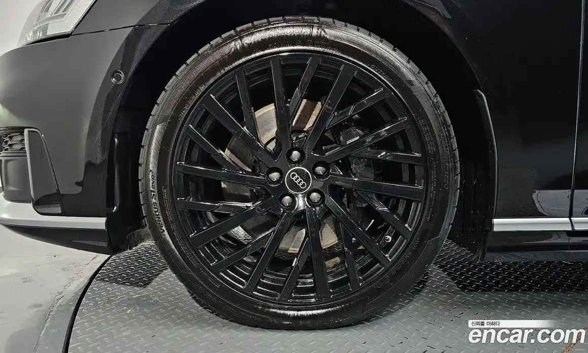 Audi A8 2021 3.0 гидро в Москве № 162960, фото 4