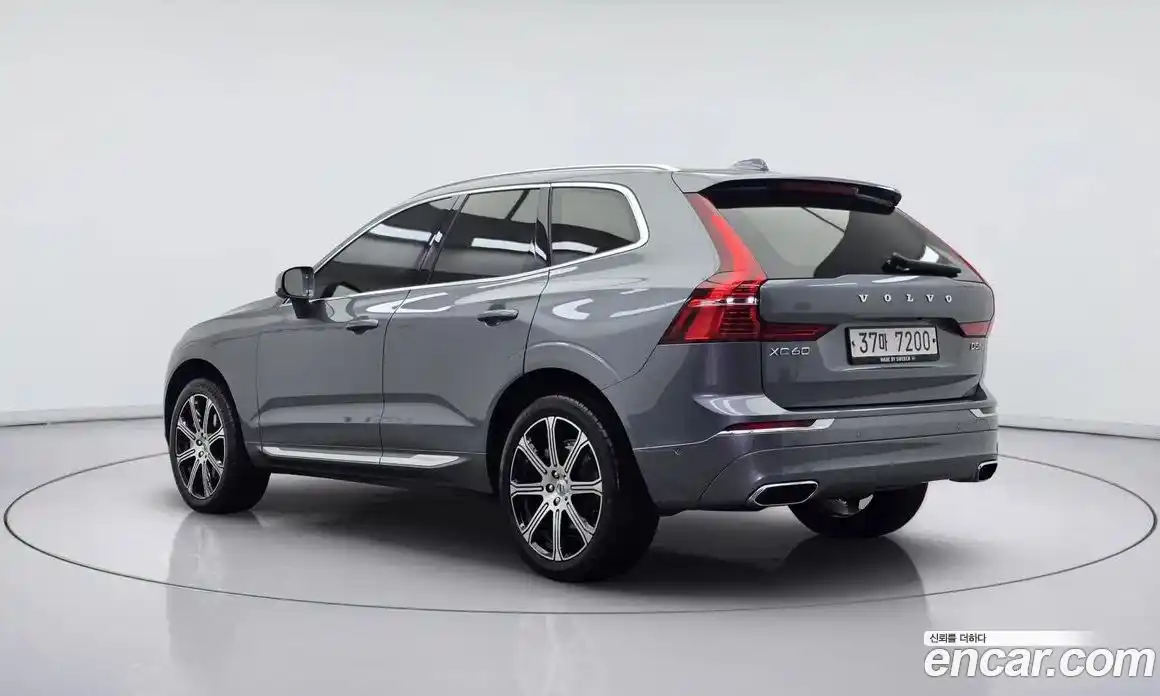 Volvo XC60 2019 2.0 гидро в Москве № 164826, фото 4