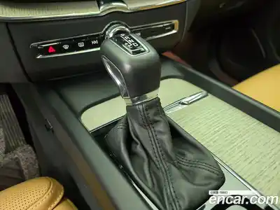 Volvo XC60 2019 2.0 гидро в Москве № 164826, миниатюра 9