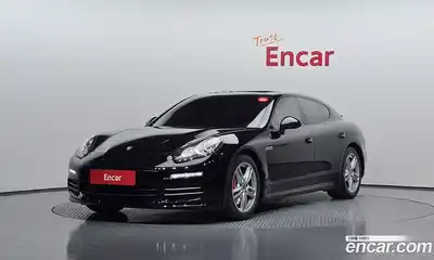 Porsche Panamera, 2015