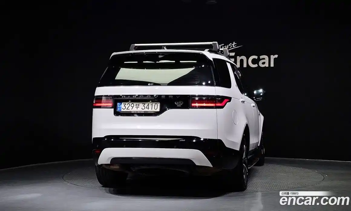 Land Rover Discovery 2021 3.0 гидро в Москве № 166301, фото 4
