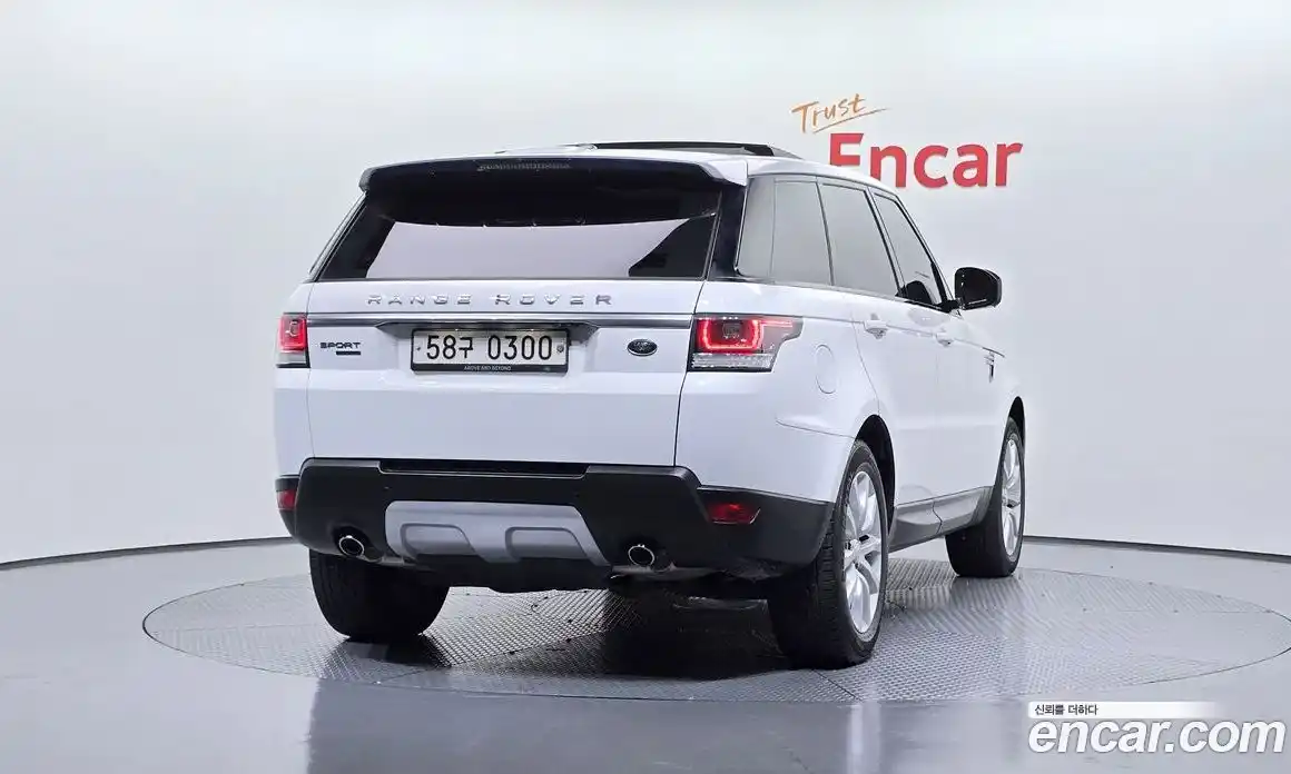 Land Rover Range-Rover Sport 2016 3.0 гидро в Москве № 166391, фото 4