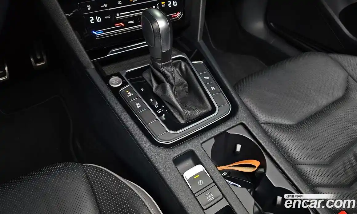 Volkswagen Arteon 2023 2.0 гидро в Москве № 168491, фото 9