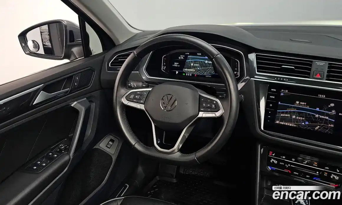 Volkswagen Tiguan 2022 2.0 гидро в Москве № 168660, фото 13