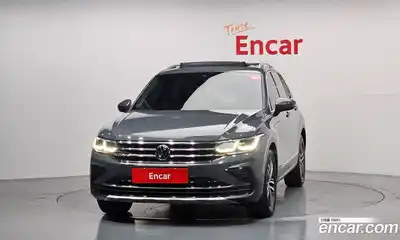 Volkswagen Tiguan 2022 2.0 гидро в Москве № 168660, миниатюра 3
