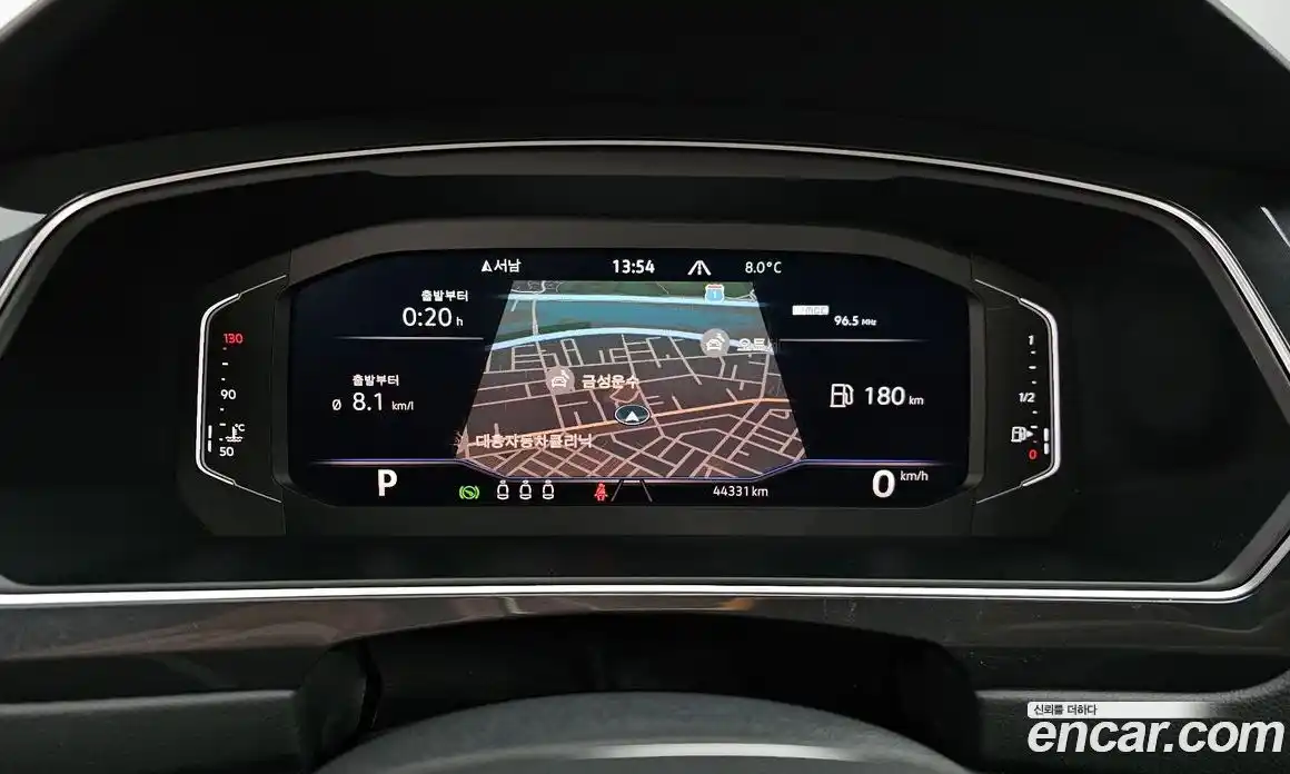 Volkswagen Tiguan 2022 2.0 гидро в Москве № 168660, фото 8