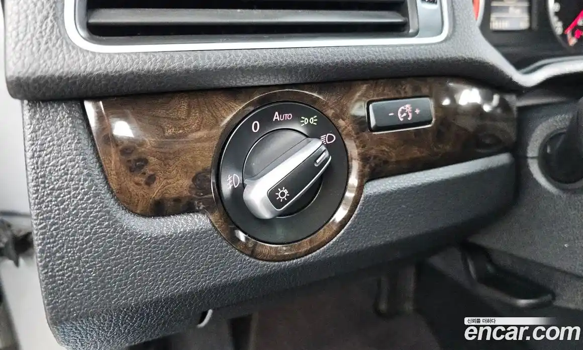 Volkswagen Passat 2014 2.0 гидро в Москве № 168995, фото 18