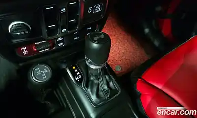Jeep Wrangler 2024 2.0 гидро в Москве № 169330, миниатюра 9