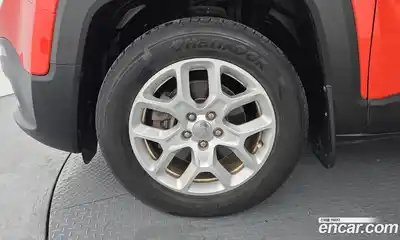 Jeep Renegade 2018 2.4 гидро в Москве № 169664, миниатюра 5