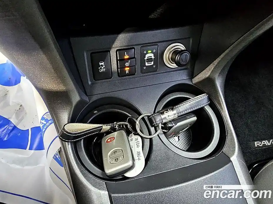 Toyota RAV4 2009 2.5 гидро в Москве № 170337, фото 15