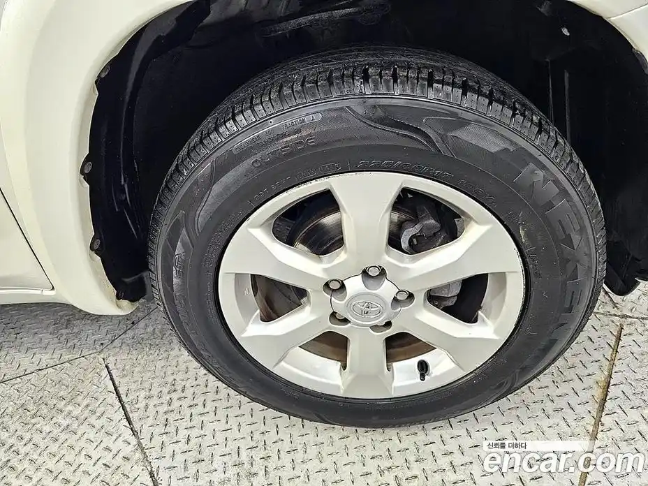 Toyota RAV4 2009 2.5 гидро в Москве № 170337, фото 20