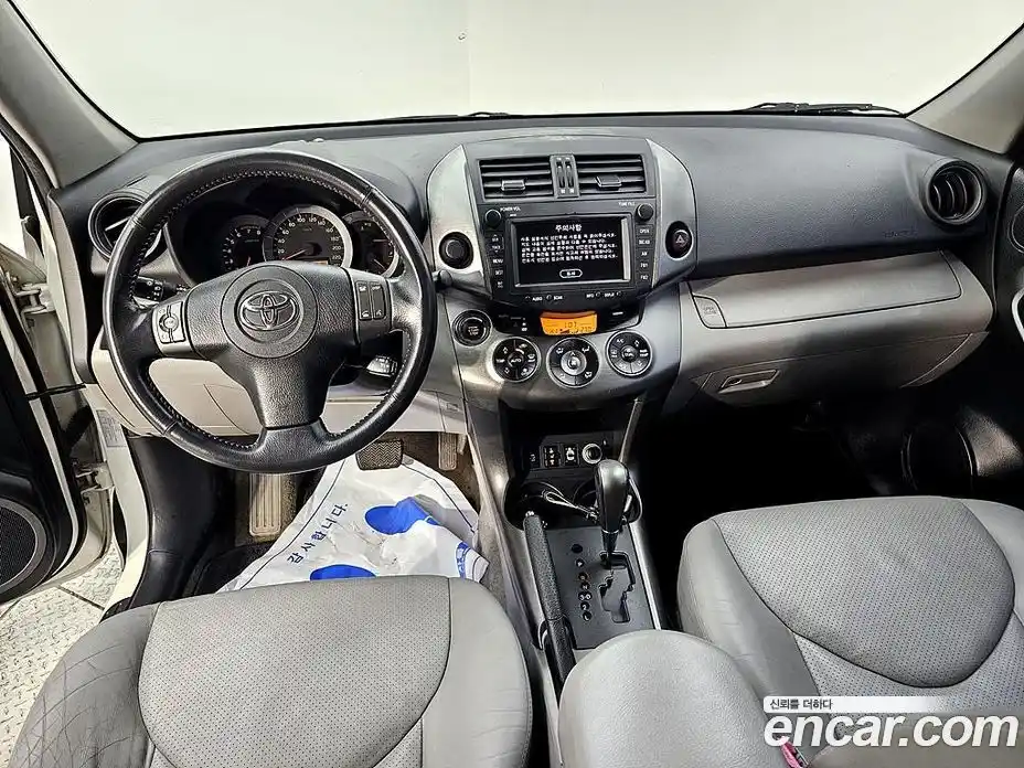 Toyota RAV4 2009 2.5 гидро в Москве № 170337, фото 5