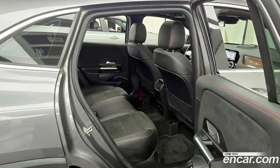 Mercedes-Benz GLA-Class 2021 2.0 гидро в Москве № 179065, фото 12