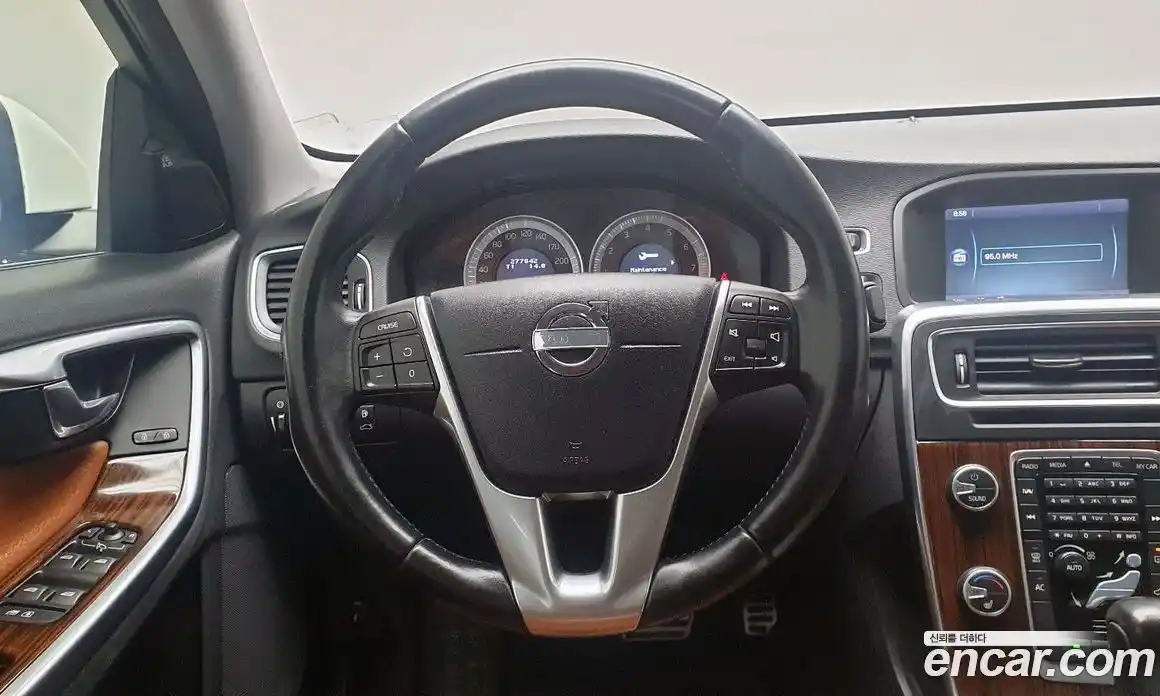 Volvo S60 2012 2.5 гидро в Москве № 179612, фото 12