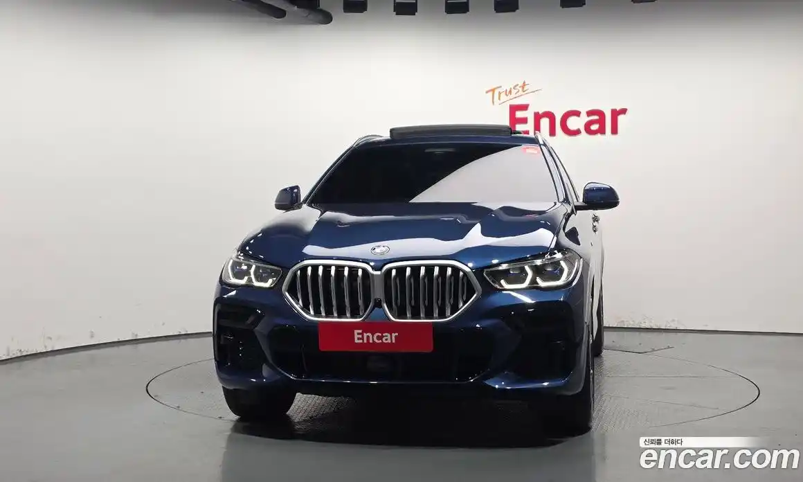 BMW X6 2023 3.0 гидро в Москве № 189622, фото 3