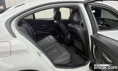 BMW 3-Series 2018 2.0 гидро в Москве № 191666, миниатюра 12