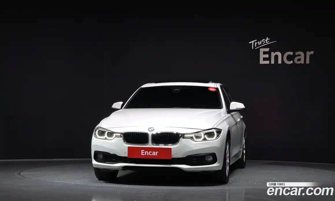 BMW 3-Series 2018 2.0 гидро в Москве № 191666, фото 3