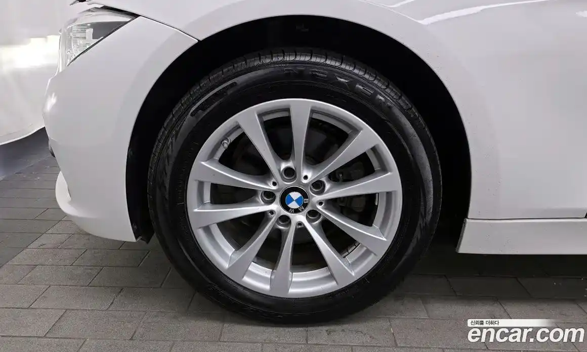 BMW 3-Series 2018 2.0 гидро в Москве № 191666, фото 5