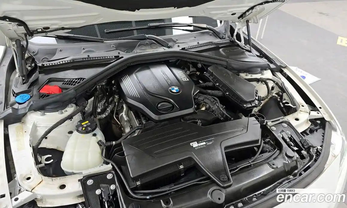 BMW 3-Series 2018 2.0 гидро в Москве № 191666, фото 6