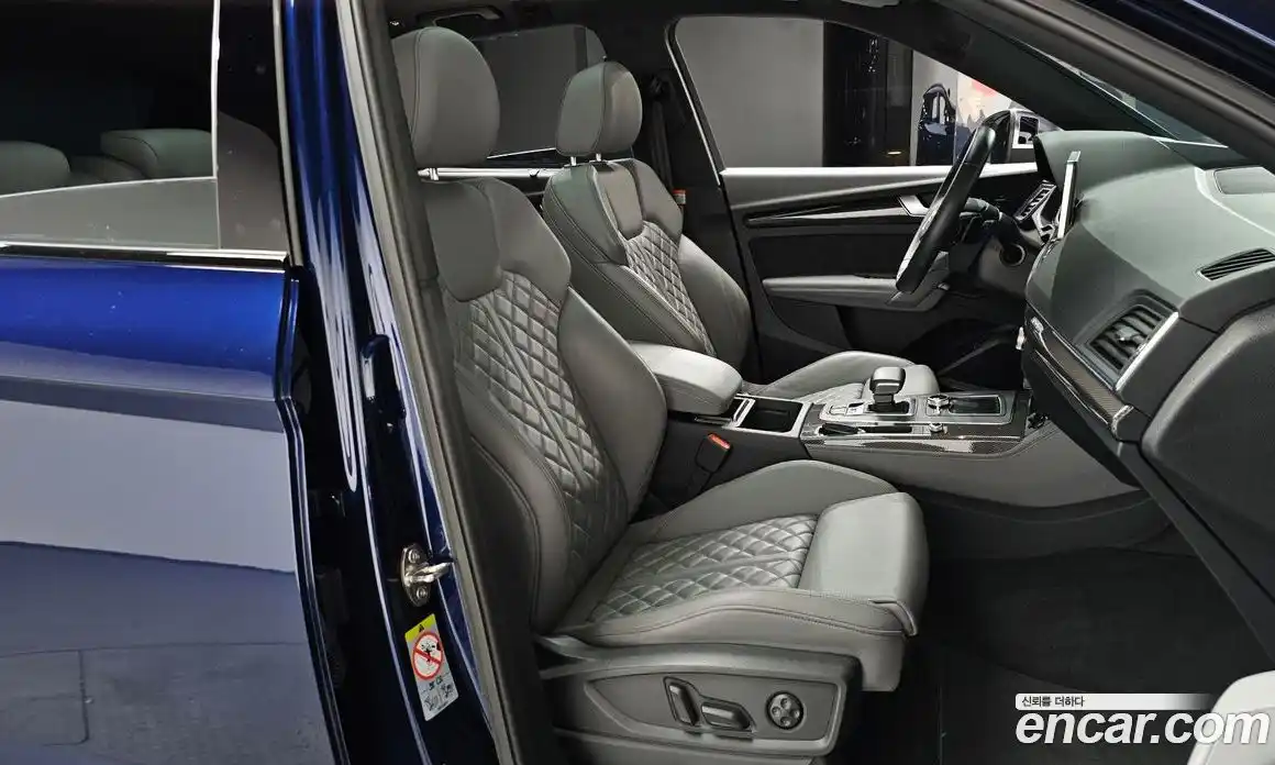 Audi SQ5 2020 3.0 гидро в Москве № 195933, фото 9