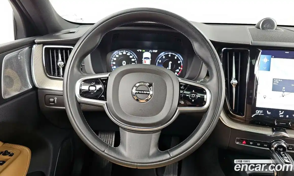 Volvo XC60 2017 2.0 гидро в Москве № 197030, фото 13